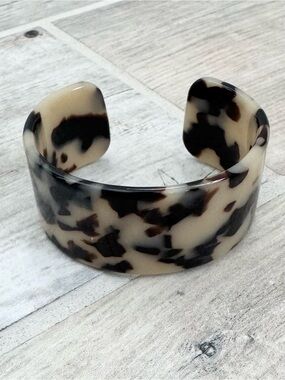 Tortoise Cuff Bracelet